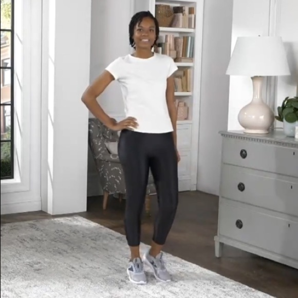 ZUDA Interlock Knit Leggings with Twist Trim Detail Medium - Picture 3 of 12